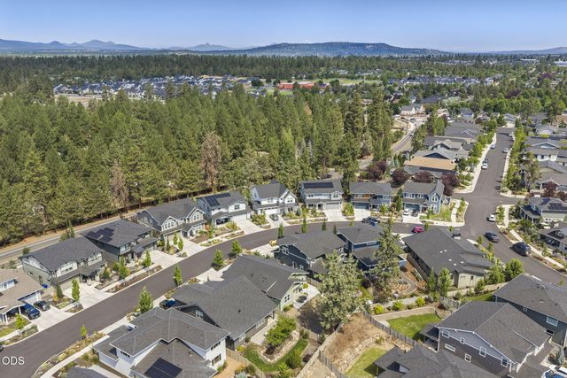 61016 SE Crane Peak Court, Bend, OR 97702