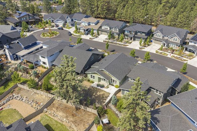 61016 SE Crane Peak Court, Bend, OR 97702