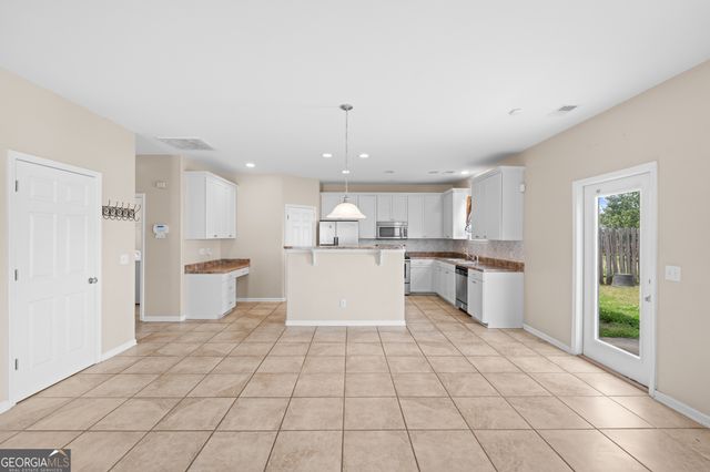 2 Havasu Lake Drive, Savannah, GA 31407