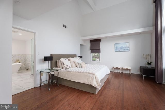 6 ANDREWS LN, Princeton, NJ 08540