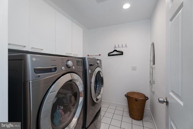 6 ANDREWS LN, Princeton, NJ 08540