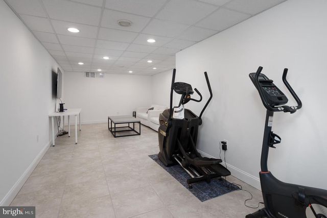 6 ANDREWS LN, Princeton, NJ 08540