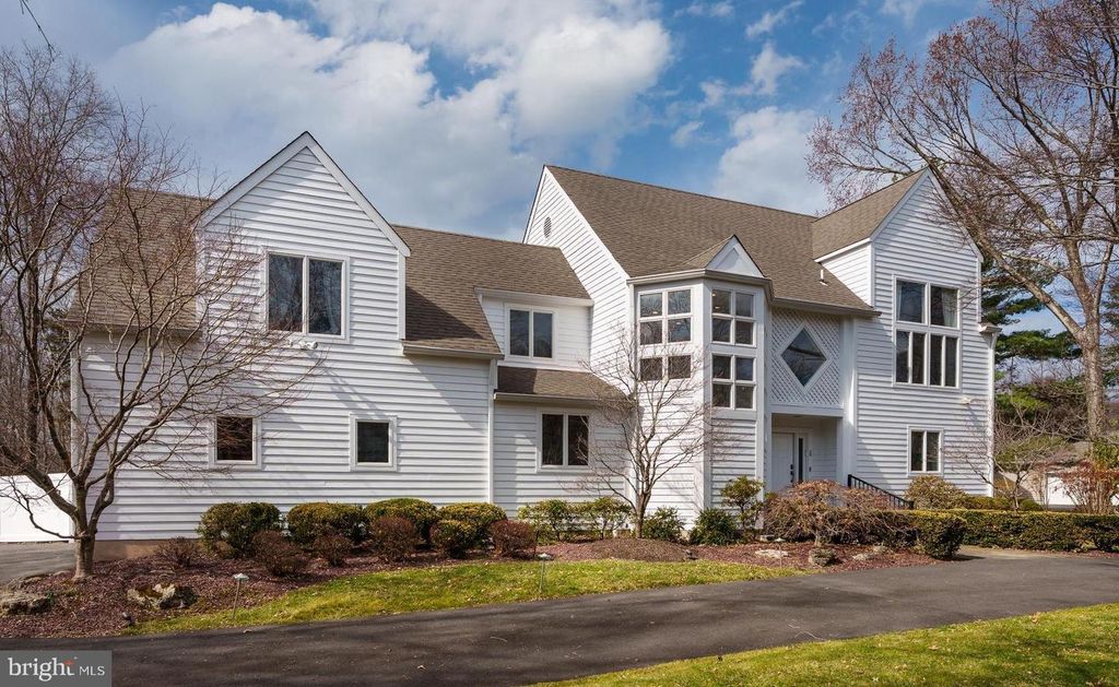 6 ANDREWS LN, Princeton, NJ 08540