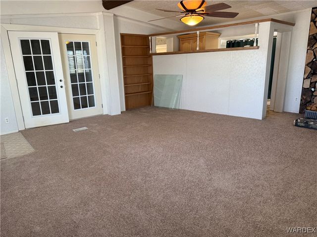 3315 W Gordon Lane, Golden Valley, AZ 86413