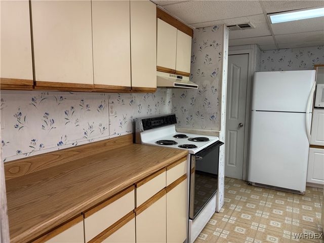 3315 W Gordon Lane, Golden Valley, AZ 86413