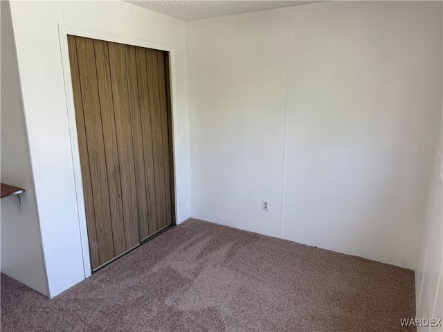 3315 W Gordon Lane, Golden Valley, AZ 86413