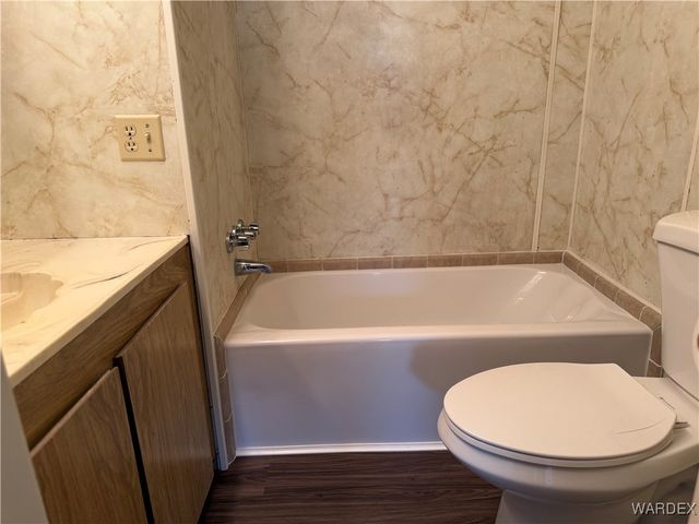 3315 W Gordon Lane, Golden Valley, AZ 86413