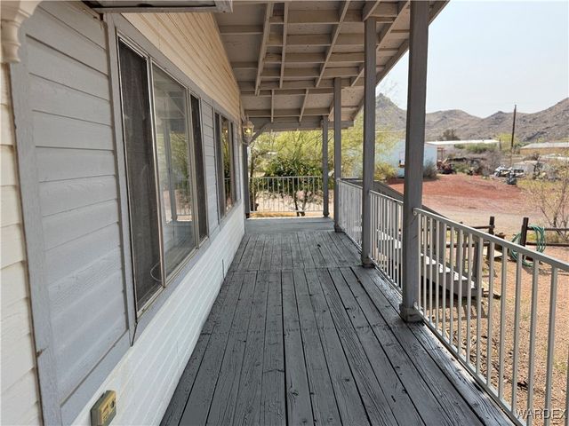 3315 W Gordon Lane, Golden Valley, AZ 86413