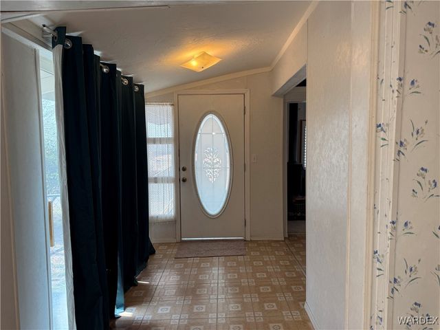 3315 W Gordon Lane, Golden Valley, AZ 86413