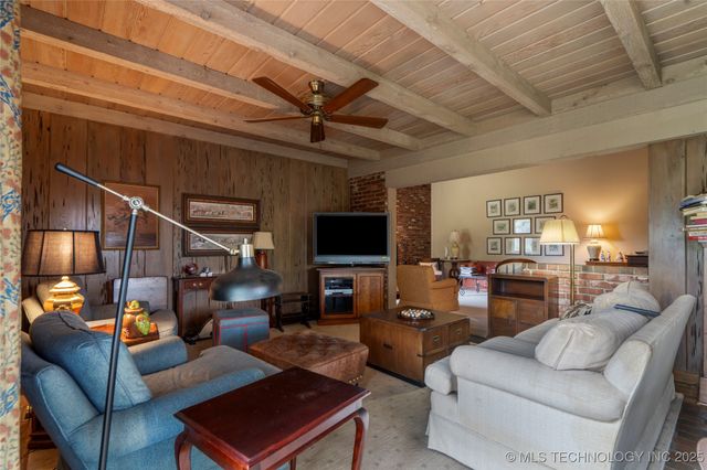 3432 E 57th Place, Tulsa, OK 74135