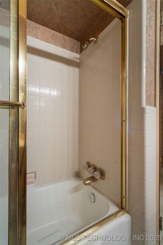 3432 E 57th Place, Tulsa, OK 74135