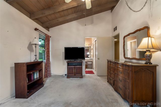 3432 E 57th Place, Tulsa, OK 74135