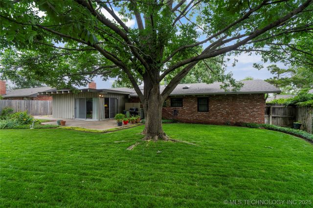 3432 E 57th Place, Tulsa, OK 74135