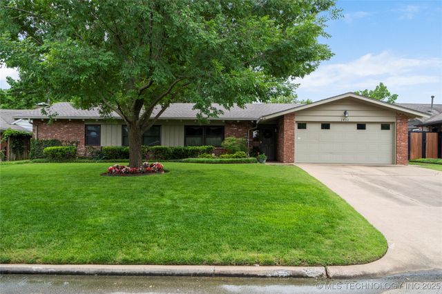 3432 E 57th Place, Tulsa, OK 74135