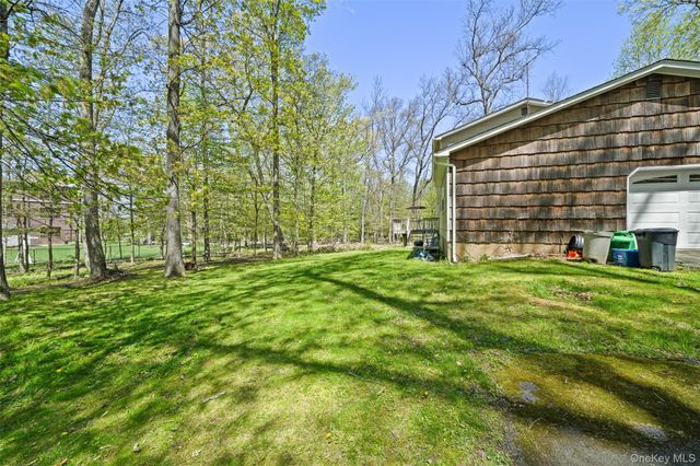 13 Kupperman Lane, Monsey, NY 10952