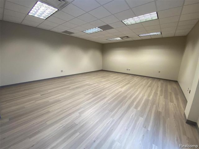 3177 Fort Street, Wyandotte, MI 48192