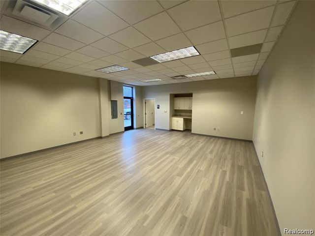 3177 Fort Street, Wyandotte, MI 48192