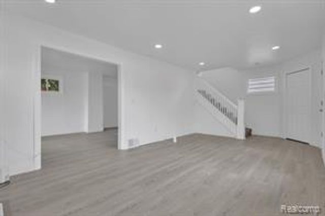 12796 Cherrylawn Street, Detroit, MI 48238