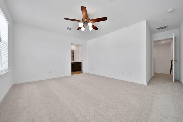 11918 Outer Bark Drive 15, Tomball, TX 77375