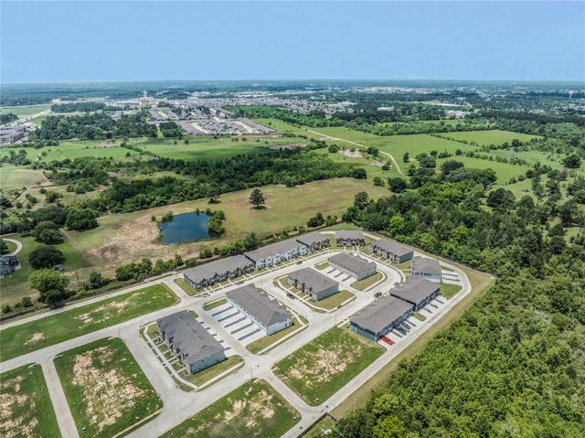 11918 Outer Bark Drive 15, Tomball, TX 77375