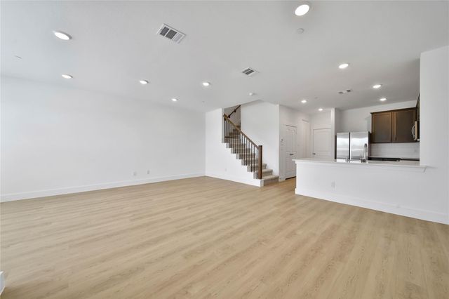 11918 Outer Bark Drive 15, Tomball, TX 77375