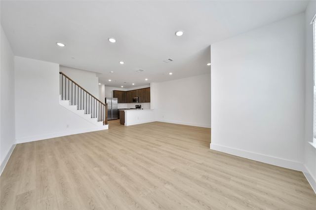 11918 Outer Bark Drive 15, Tomball, TX 77375