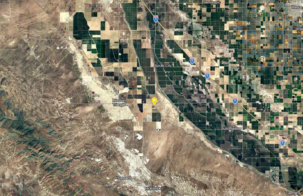Image 11 of property listing at Buttonwillow Drive, Buttonwillow, CA 93206