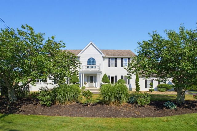 226 Olympic Road, Somerset, MA 02726