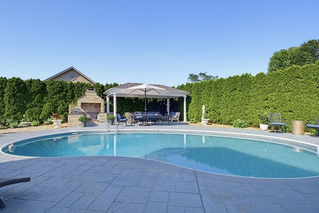 226 Olympic Road, Somerset, MA 02726