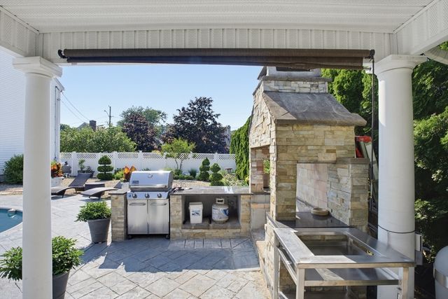 226 Olympic Road, Somerset, MA 02726