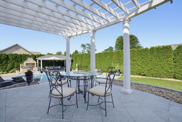 226 Olympic Road, Somerset, MA 02726