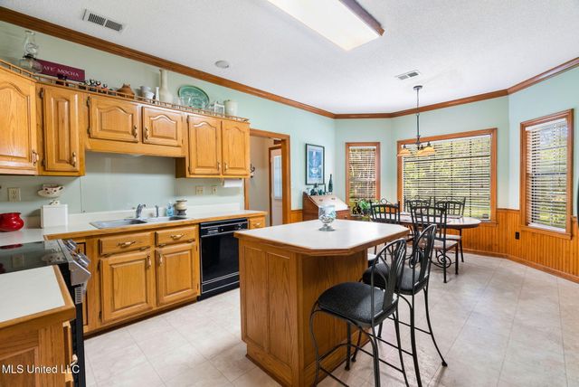 3030 Dove Hill Cove, Olive Branch, MS 38654