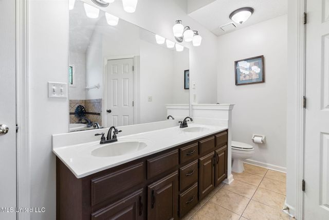 3030 Dove Hill Cove, Olive Branch, MS 38654