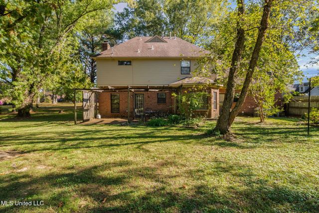 3030 Dove Hill Cove, Olive Branch, MS 38654