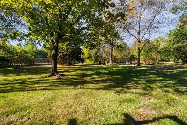 3030 Dove Hill Cove, Olive Branch, MS 38654