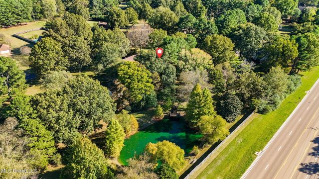 3030 Dove Hill Cove, Olive Branch, MS 38654