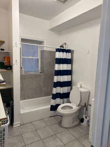 3949 W Monroe Street, Chicago, IL 60624