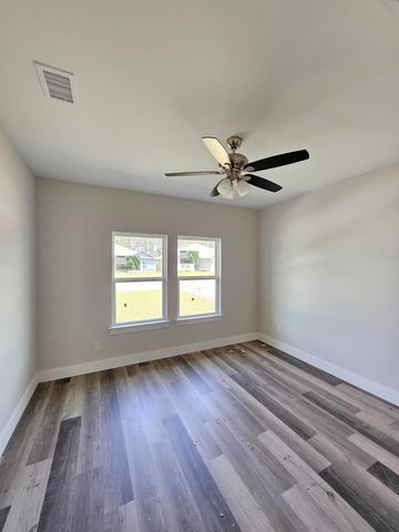 5529 Chenier Drive, Gulf Breeze, FL 32563