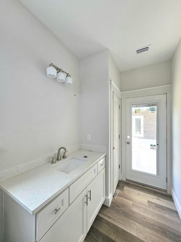 5529 Chenier Drive, Gulf Breeze, FL 32563