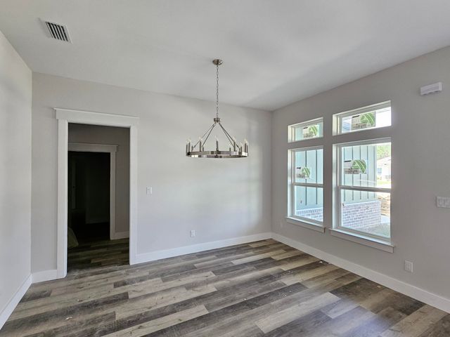 5529 Chenier Drive, Gulf Breeze, FL 32563