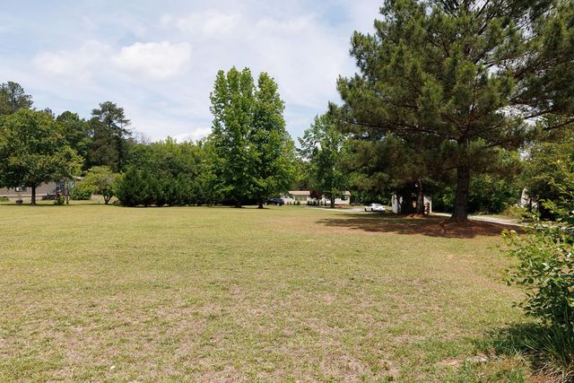 3207 Hopewell Church Road, Pine Mountain, GA 31822