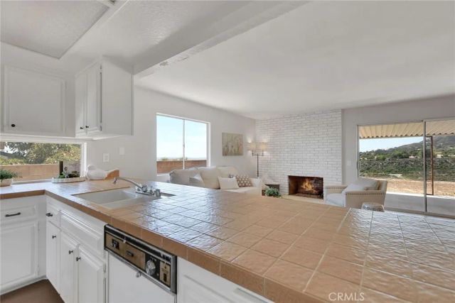 5328 Ranch Gate Road, Alta Loma, CA 91701
