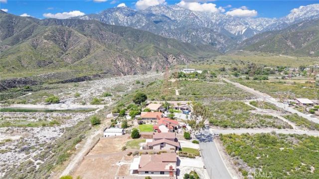 5328 Ranch Gate Road, Alta Loma, CA 91701