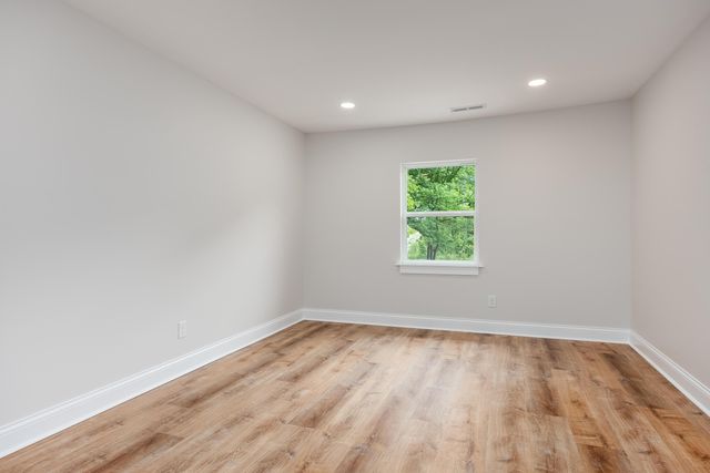 2606 Pine Drive SE, Cleveland, TN 37323