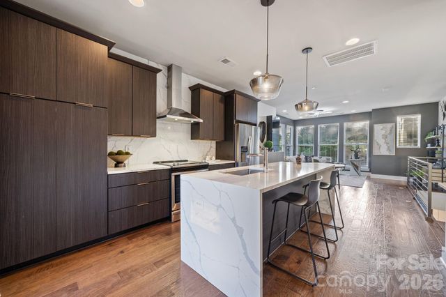 1605 Cannon View Lane, Charlotte, NC 28208
