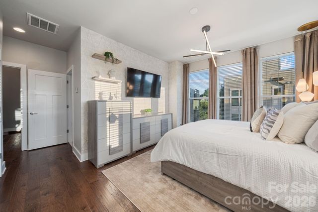 1605 Cannon View Lane, Charlotte, NC 28208