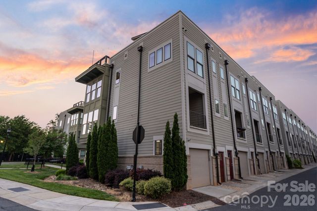 1605 Cannon View Lane, Charlotte, NC 28208