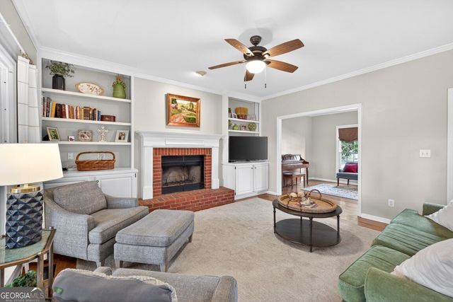 1315 Amberwood Drive, Woodstock, GA 30189