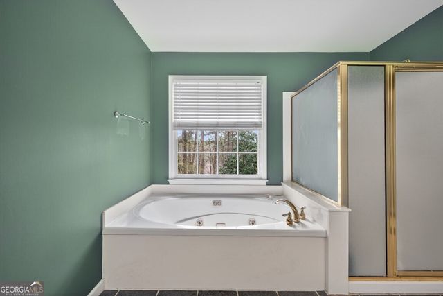 1315 Amberwood Drive, Woodstock, GA 30189