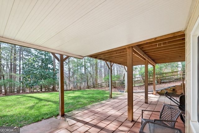 1315 Amberwood Drive, Woodstock, GA 30189